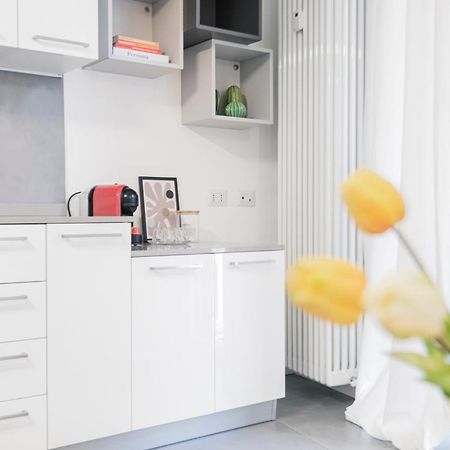 114 - Amazing Flat Fully Furnished In P.Ta Romana Milan Bagian luar foto