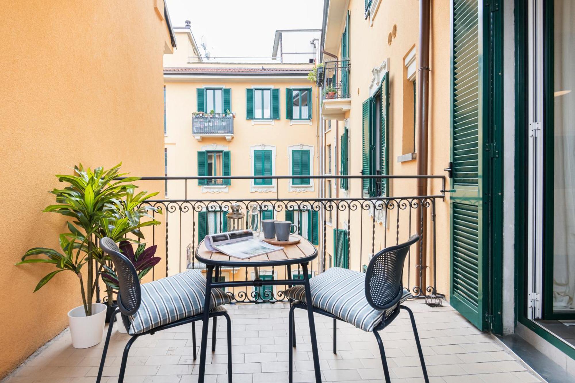 114 - Amazing Flat Fully Furnished In P.Ta Romana Milan Bagian luar foto